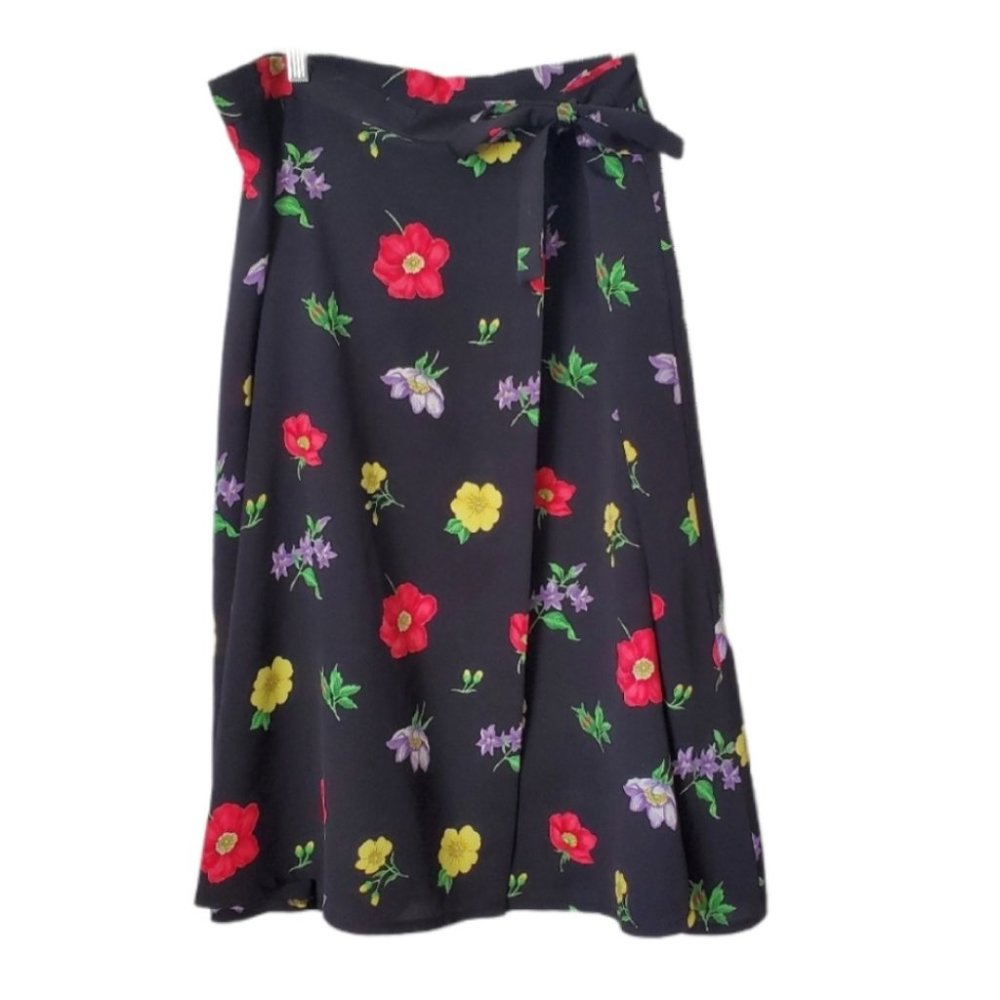 Nygard Collections Black Floral Wrap Skirt